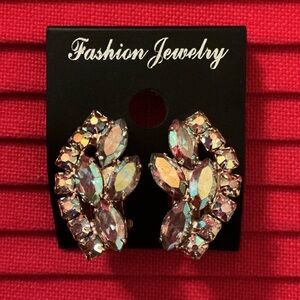 Vintage Cluster Rhinestone Gold-Tone Clip On Earrings